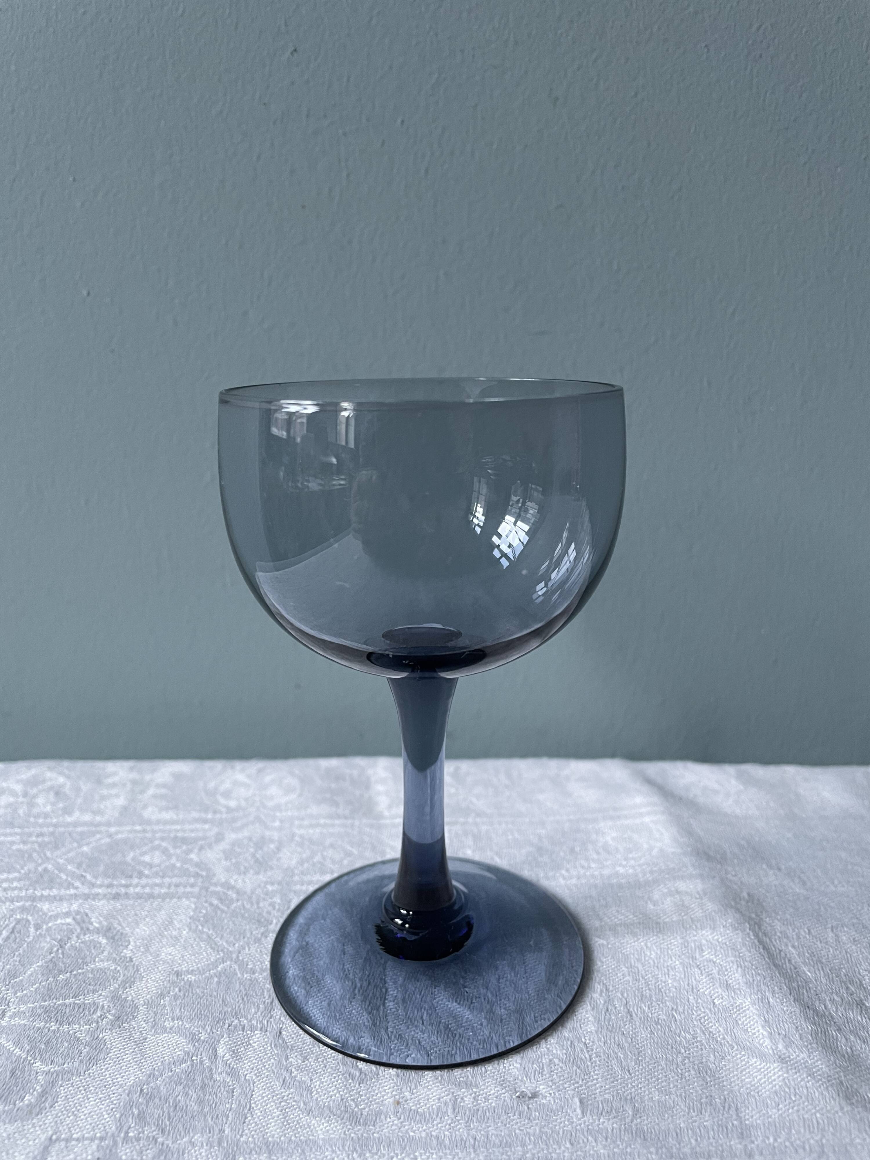 Series of 11 stemmed glasses, 1950