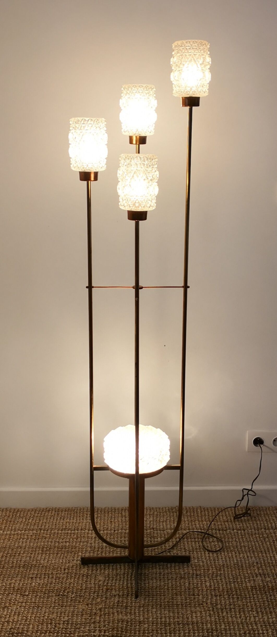 5 lamp post globes 60s