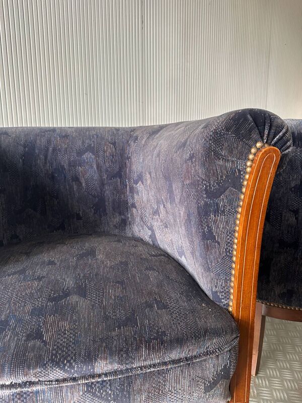Paire de fauteuils tonneau vintage en velours bleu gris - année 50/60