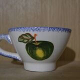 Apple pattern cup