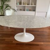 Marble tulip table