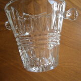 Ice bucket