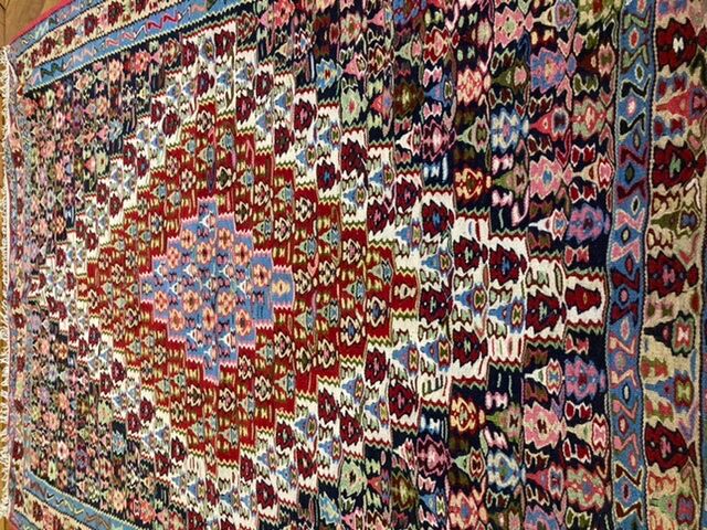 Kilim Seneh year 70/80