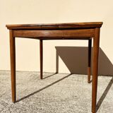 Danish extendable dining table in Rio rosewood 1960