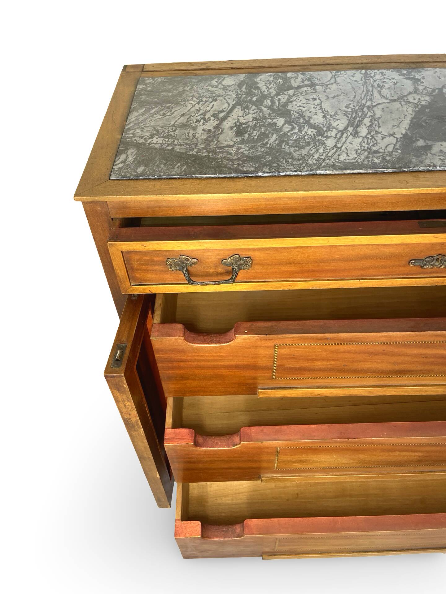 Commode de style Art Déco en bois de cerisier et noyer.