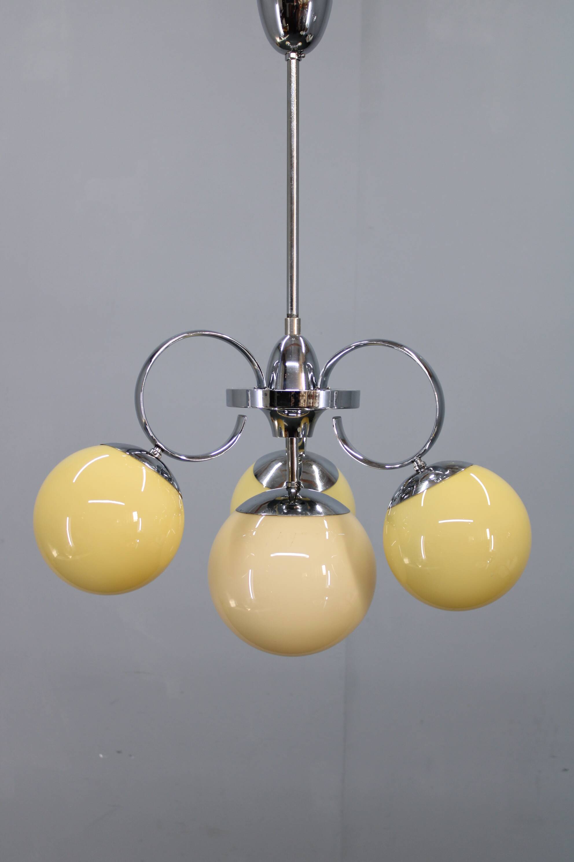 Chandelier en chrome et en verre champagne Art Déco, Tchécoslovaquie, années 1930