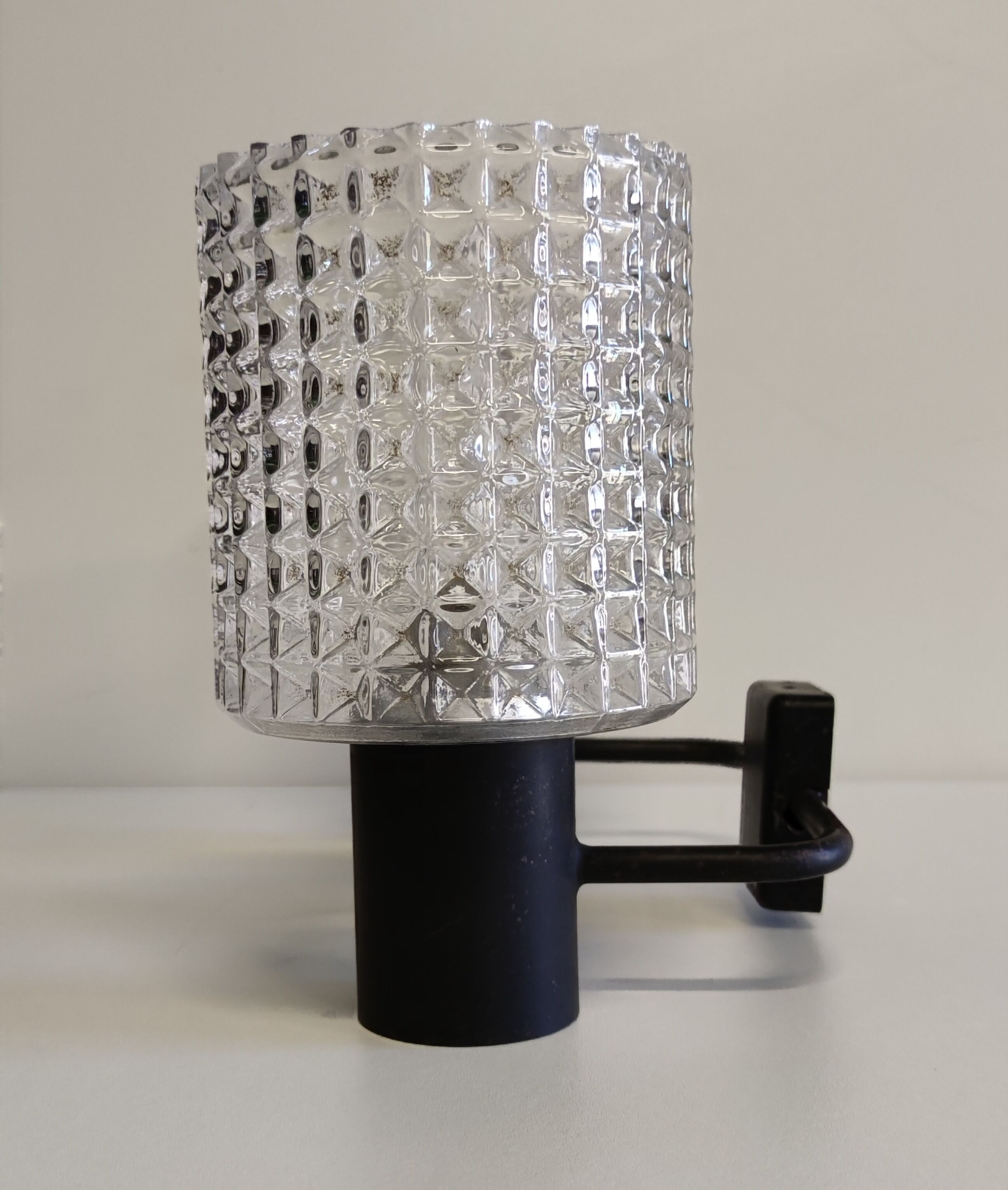 Metal/glass wall lamp