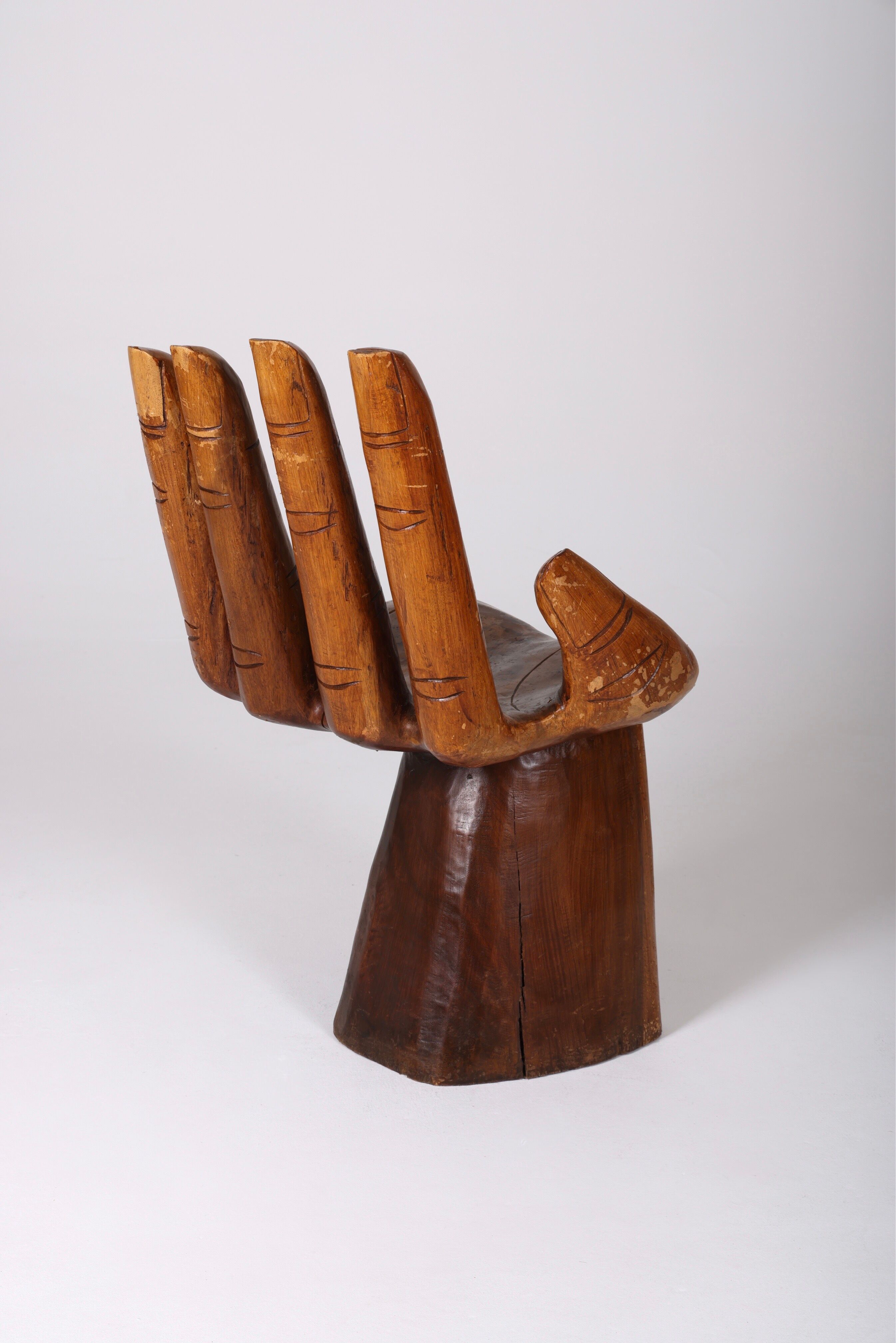 Suar wood hand chair