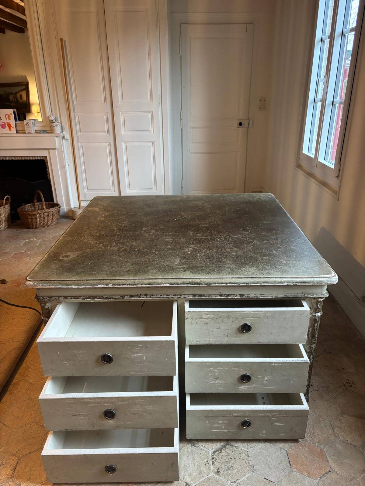 Old wooden workshop furniture – tabletop