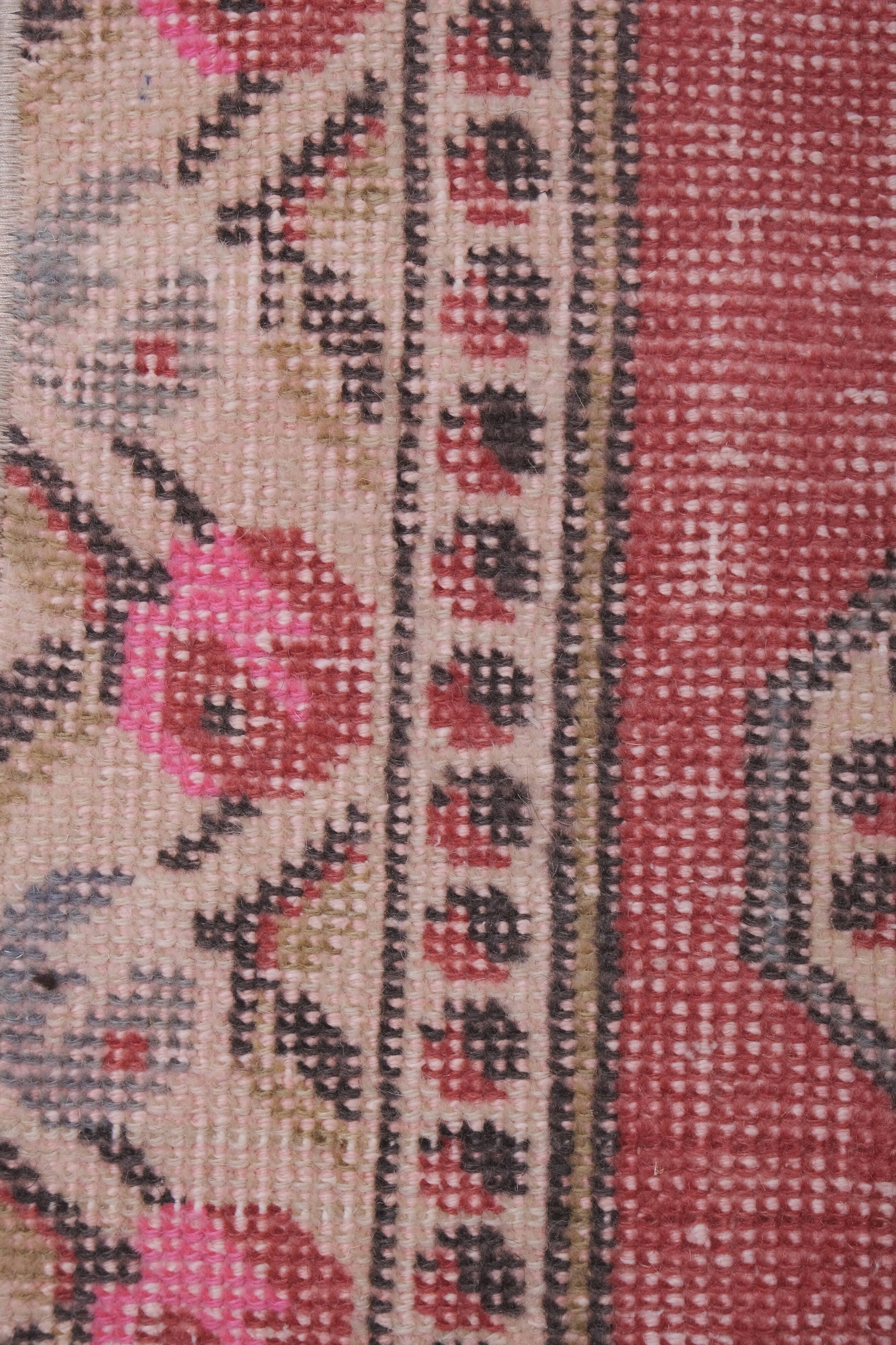 Vintage Turkish rug from Oushak, hand-woven 132x216 cm