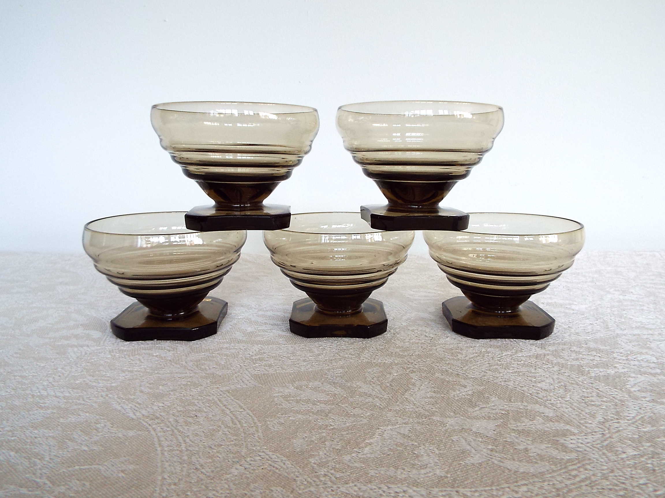 5 art deco smoked glass cups