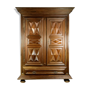 Armoire bourguignonne