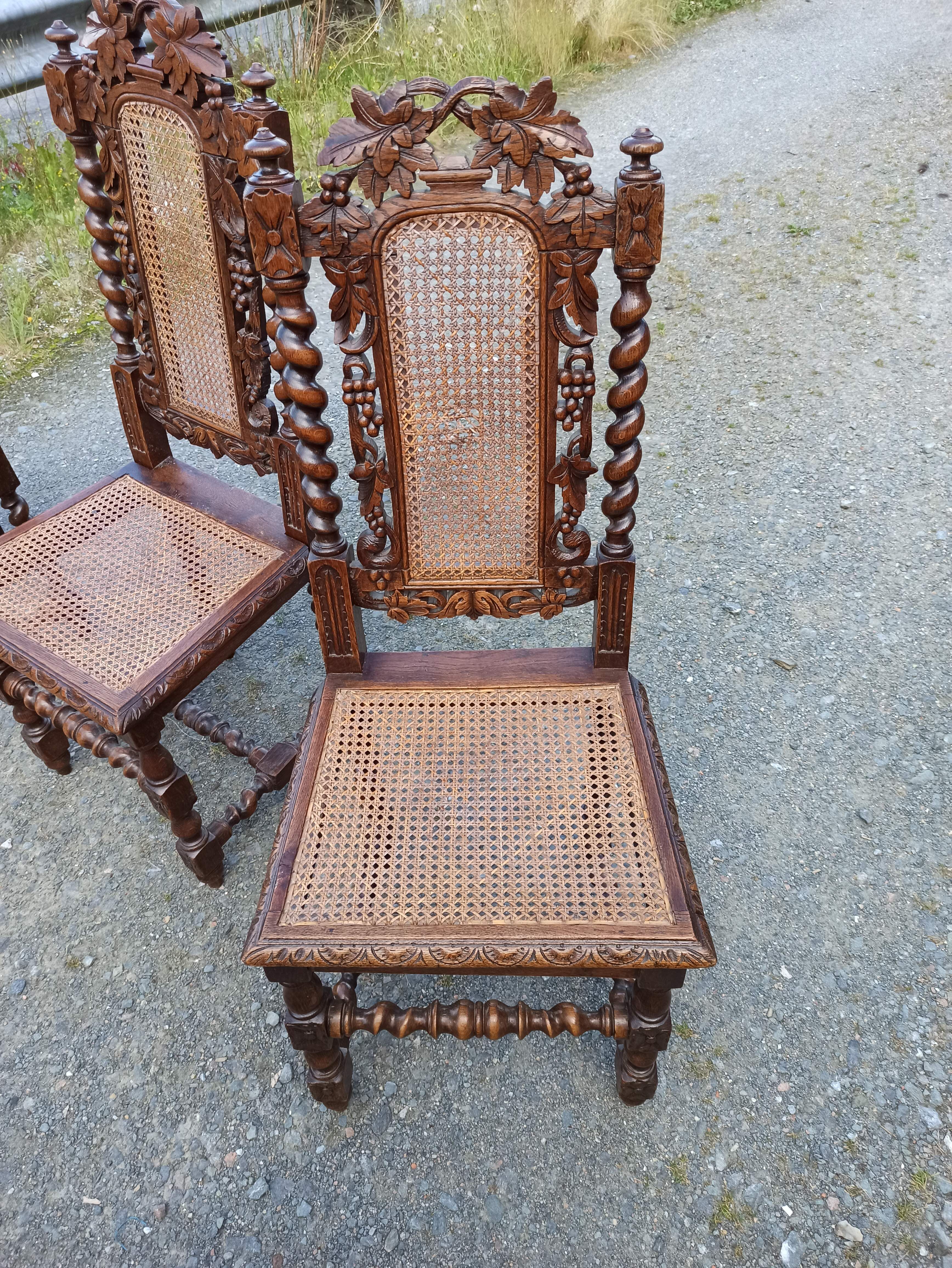 6 Louis XIII style chairs
