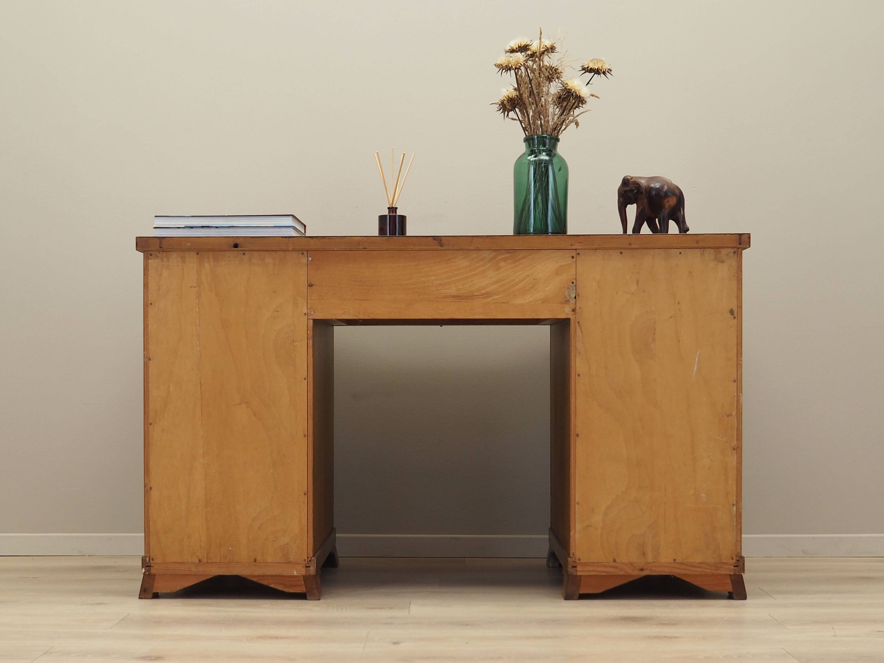 Oak desk, Danish design, 1960s, production: Denmark