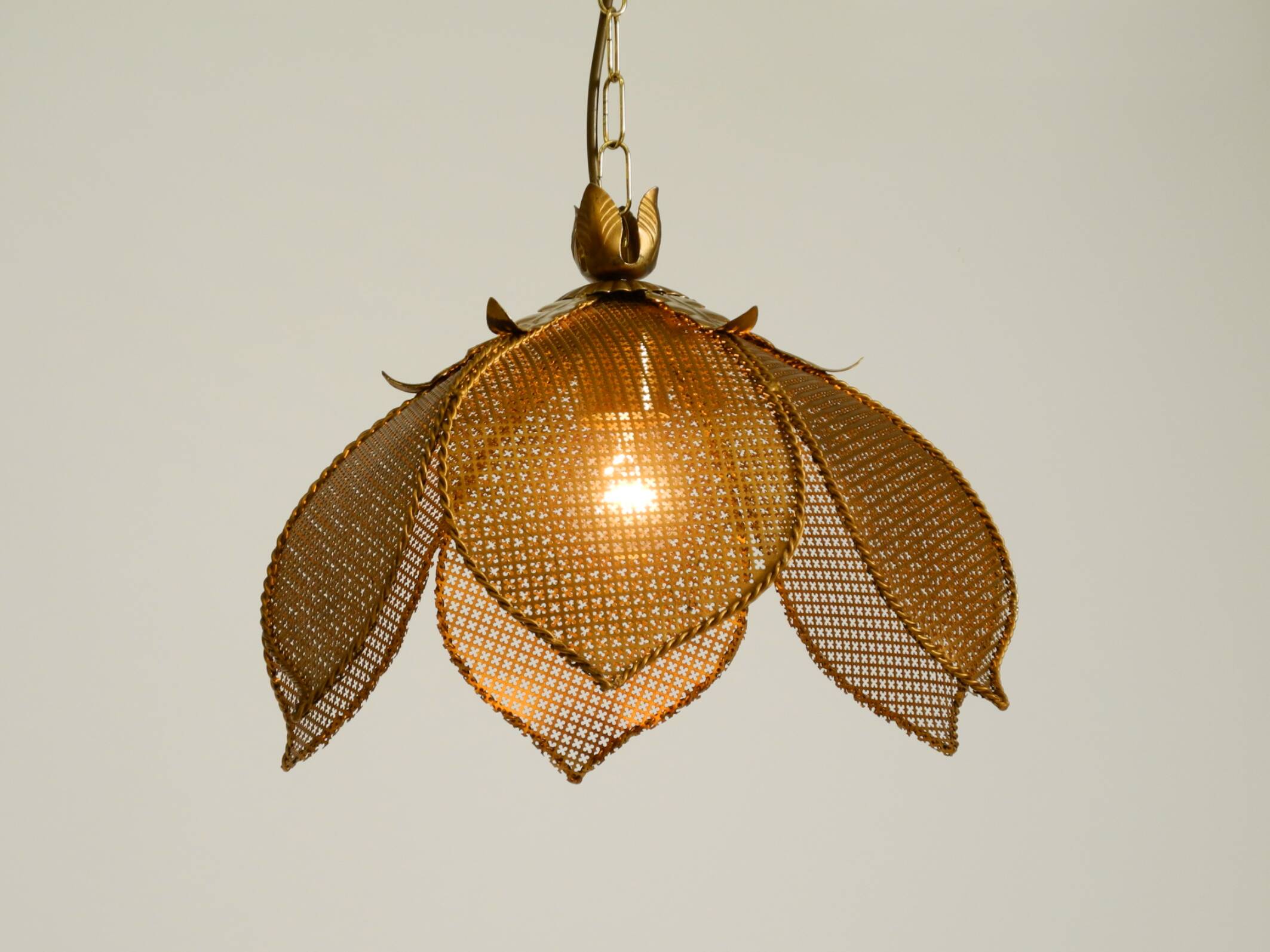 Beautiful rare 1980s Regency floral design brass ceiling lamp