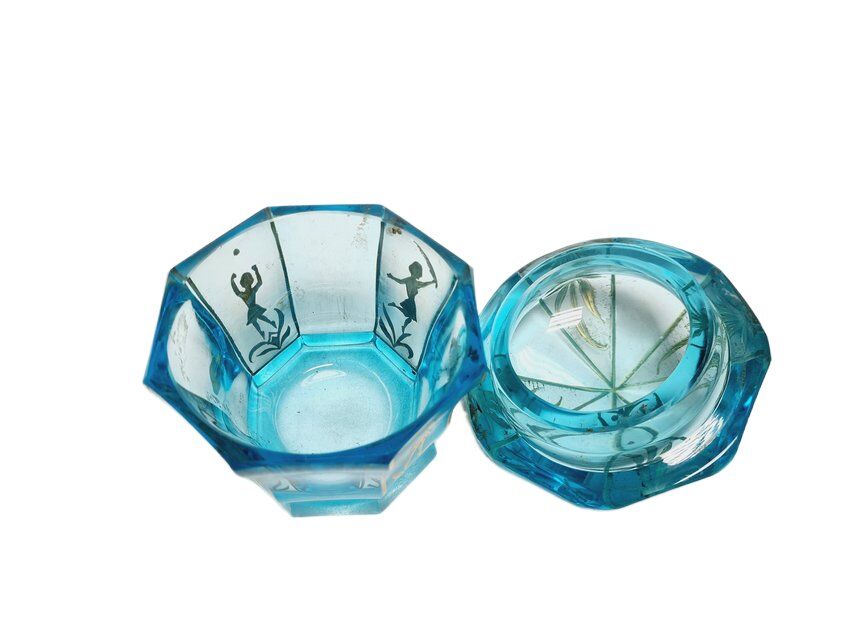 Biedermeier candy dish from Moser, Bohemia, 1890s