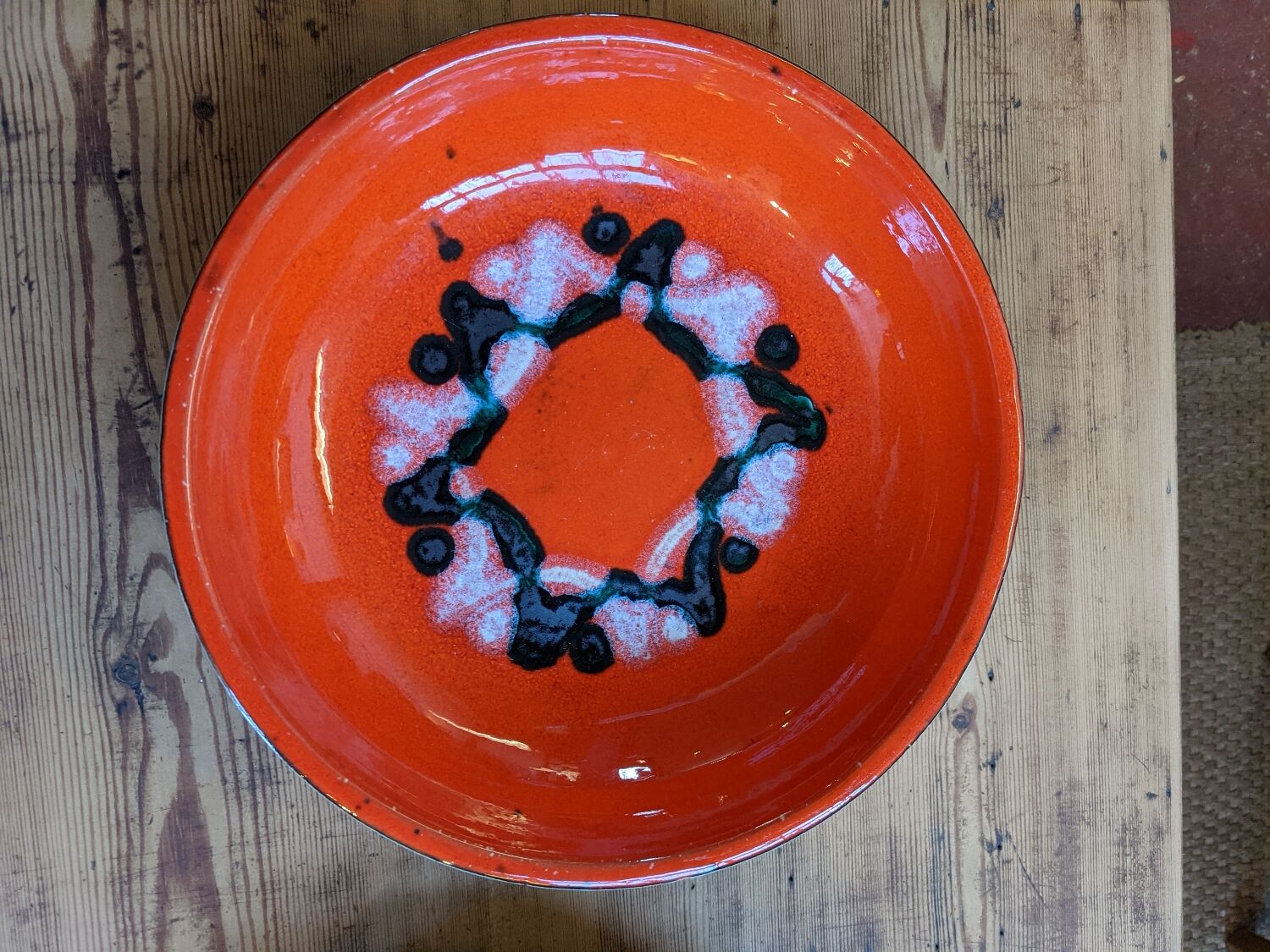 Ceramic dish