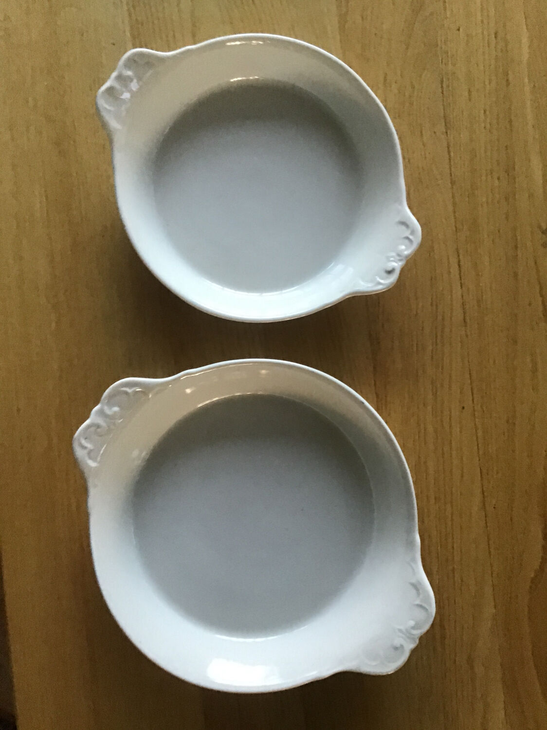 Two Tierra del Fuego eared dishes