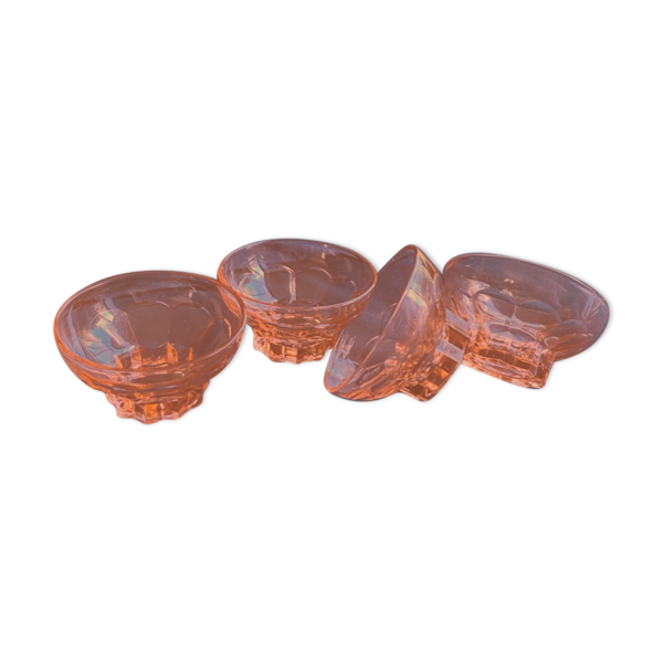 Set de 4 verres coupes en verre rose translucide