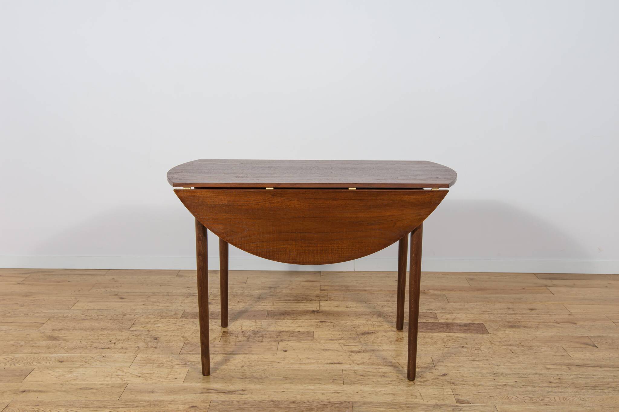 Mid-Century Teak Drop-Leaf Dining Table, United Kingdom, 1960s