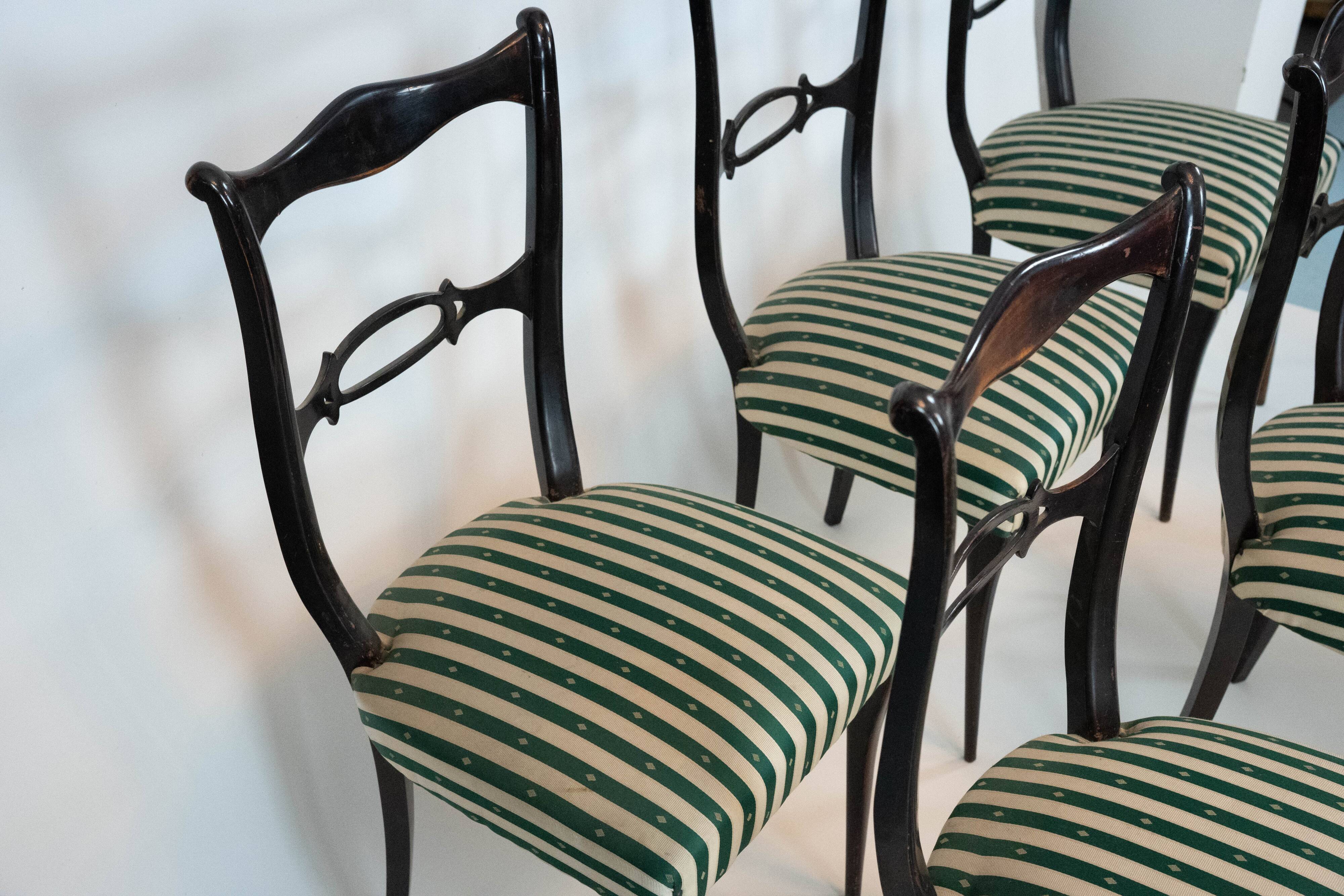 Mid-Century set of six dining chairs attributed to Paolo Buffa. Italy 1950s