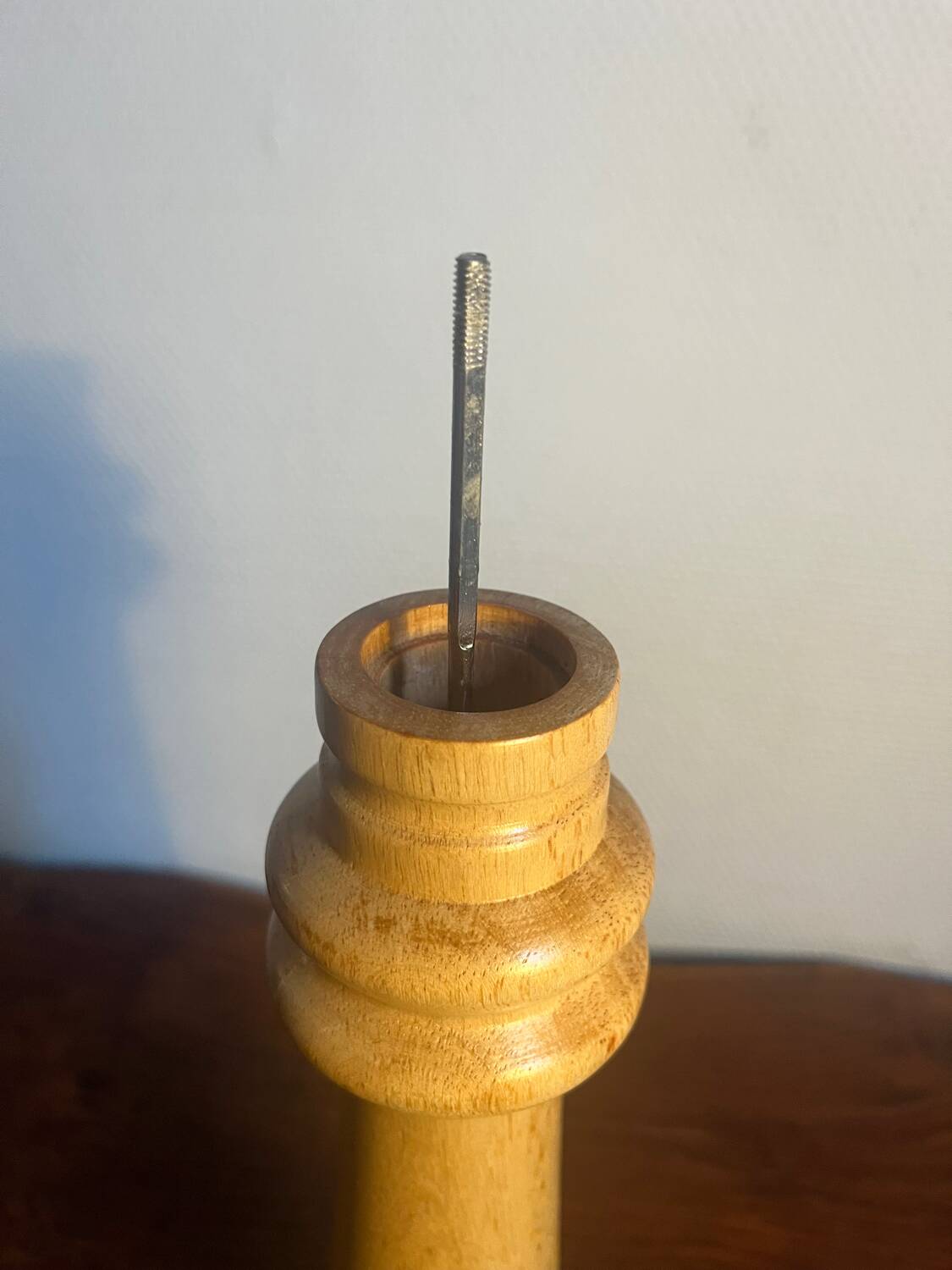 XL pepper mill in natural wood from the 80s