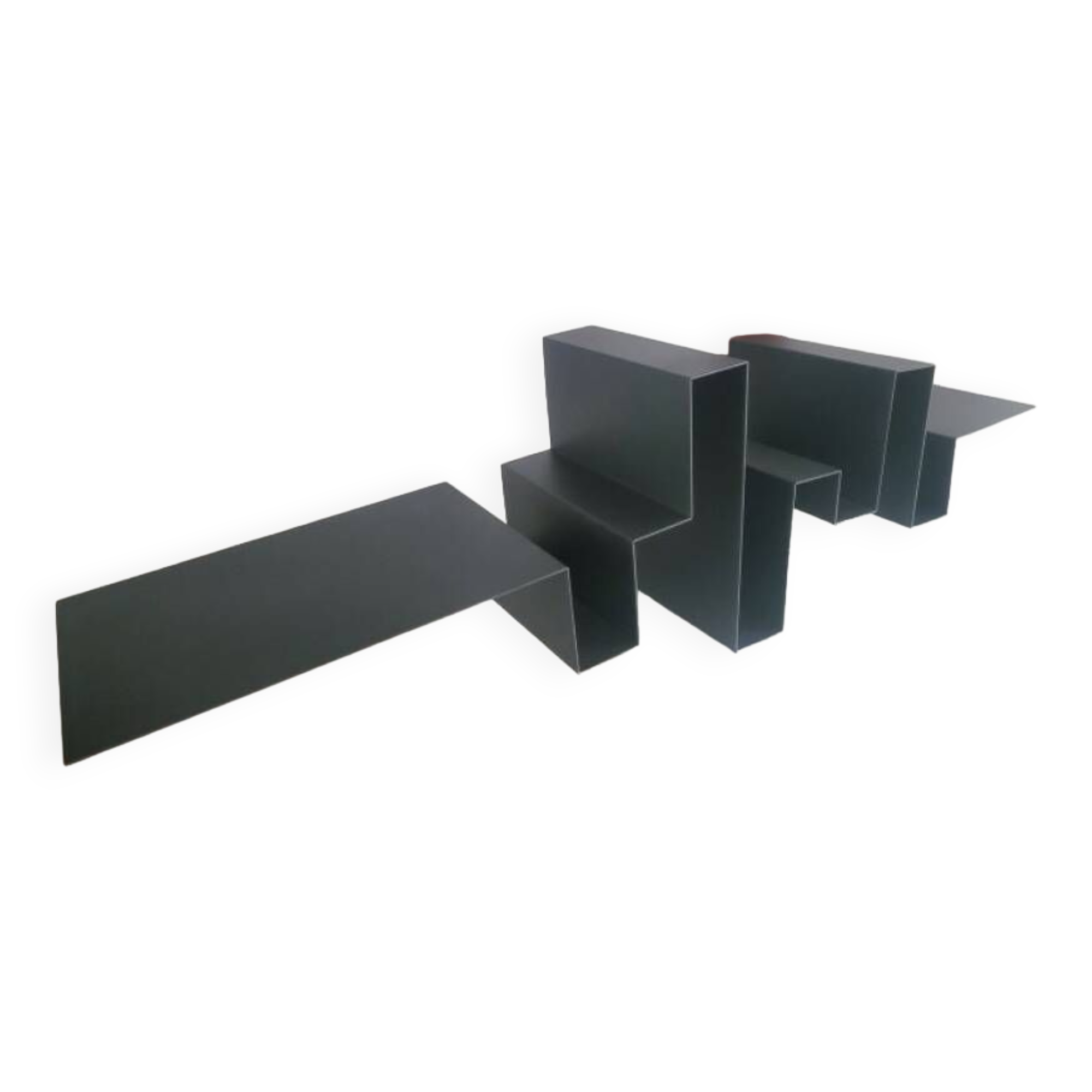 Metal shelf Studio Frederik Roije