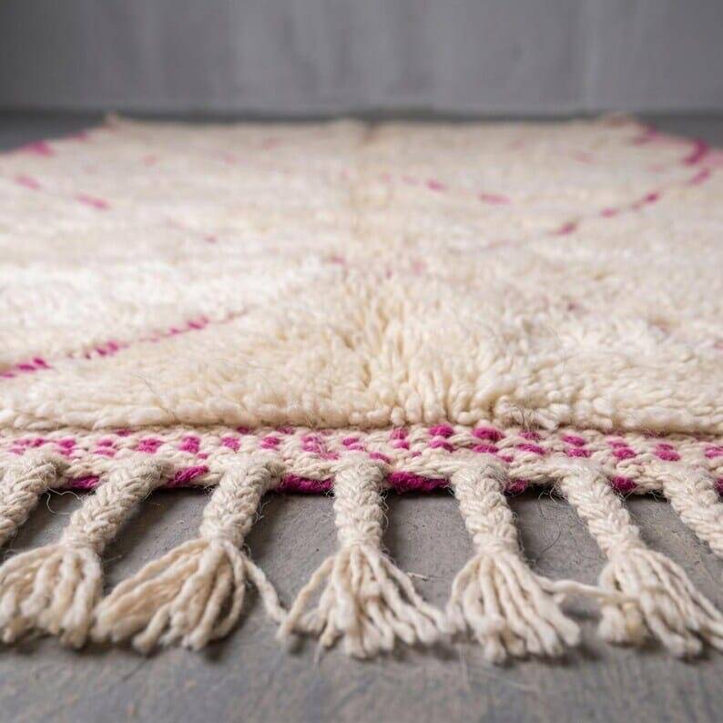 Custom traditional handwoven pure wool rug 2/3 m