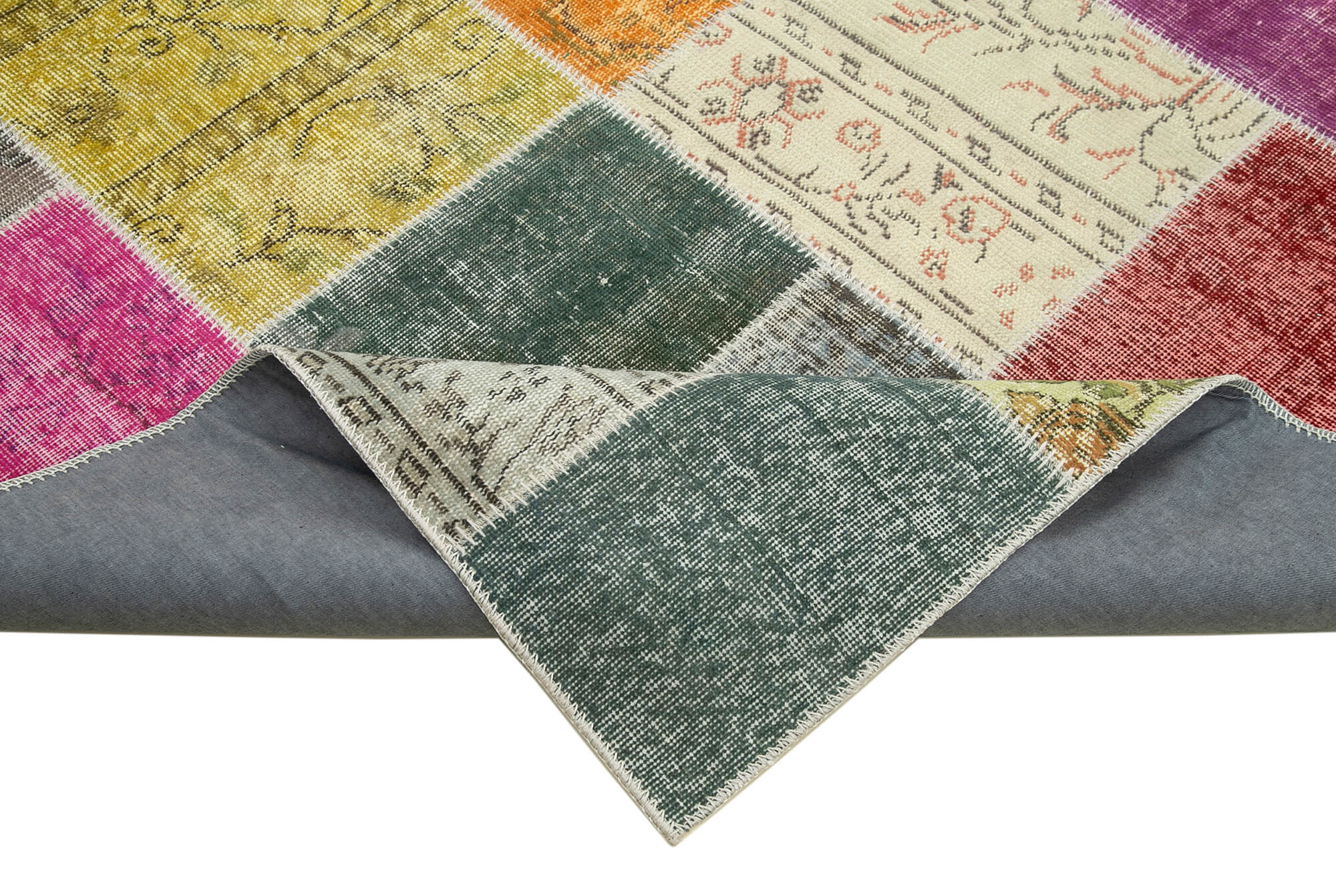 Handmade oriental contemporary 205 cm x 297 cm multicolor patchwork carpet