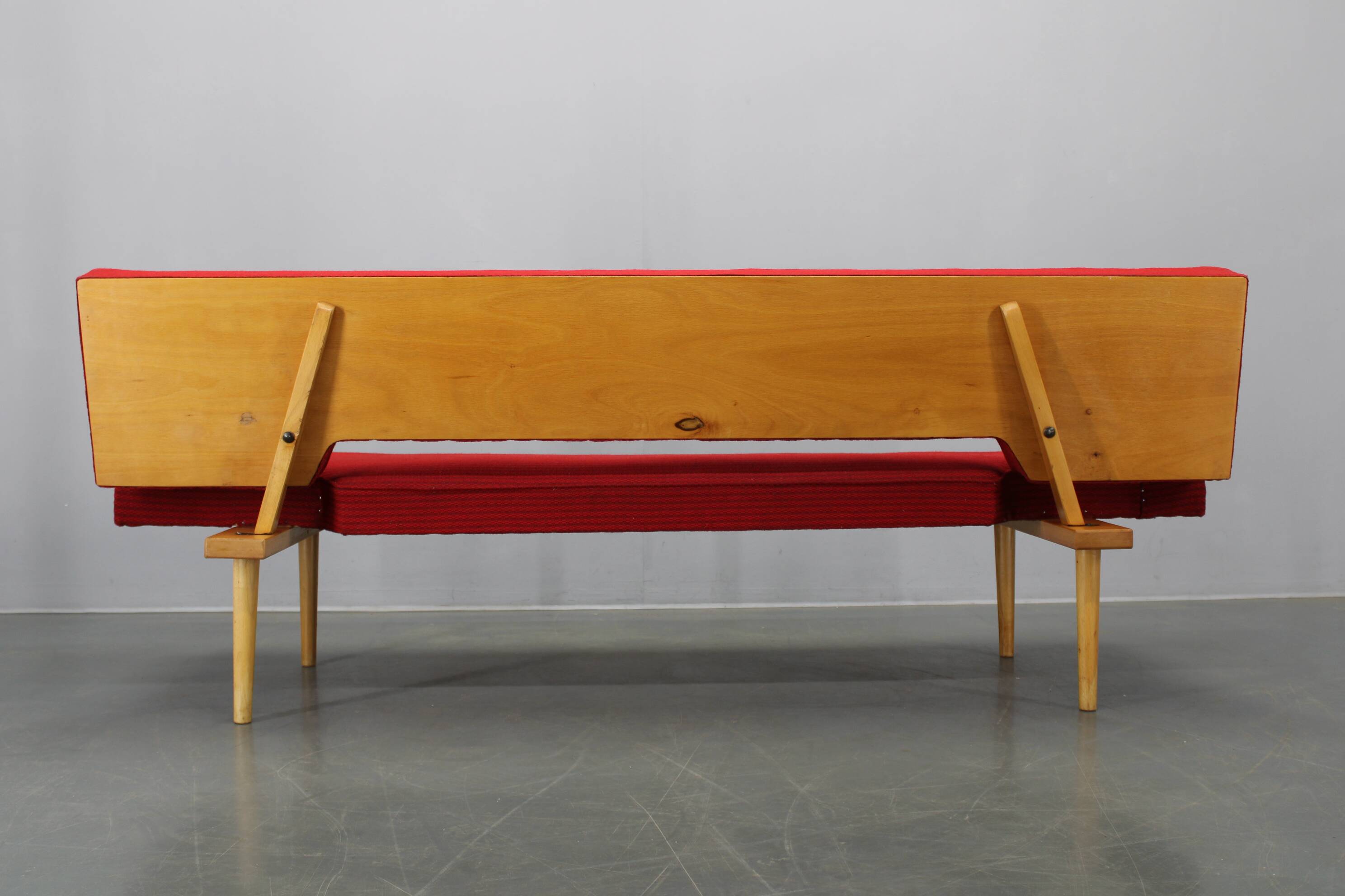Mid-century sofa daybed by Miroslav Navrátil, Czechoslovakia, 1960s