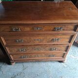 Walnut chest of drawers