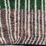 Azilal Berber rug made of pure wool, traditionally handwoven.