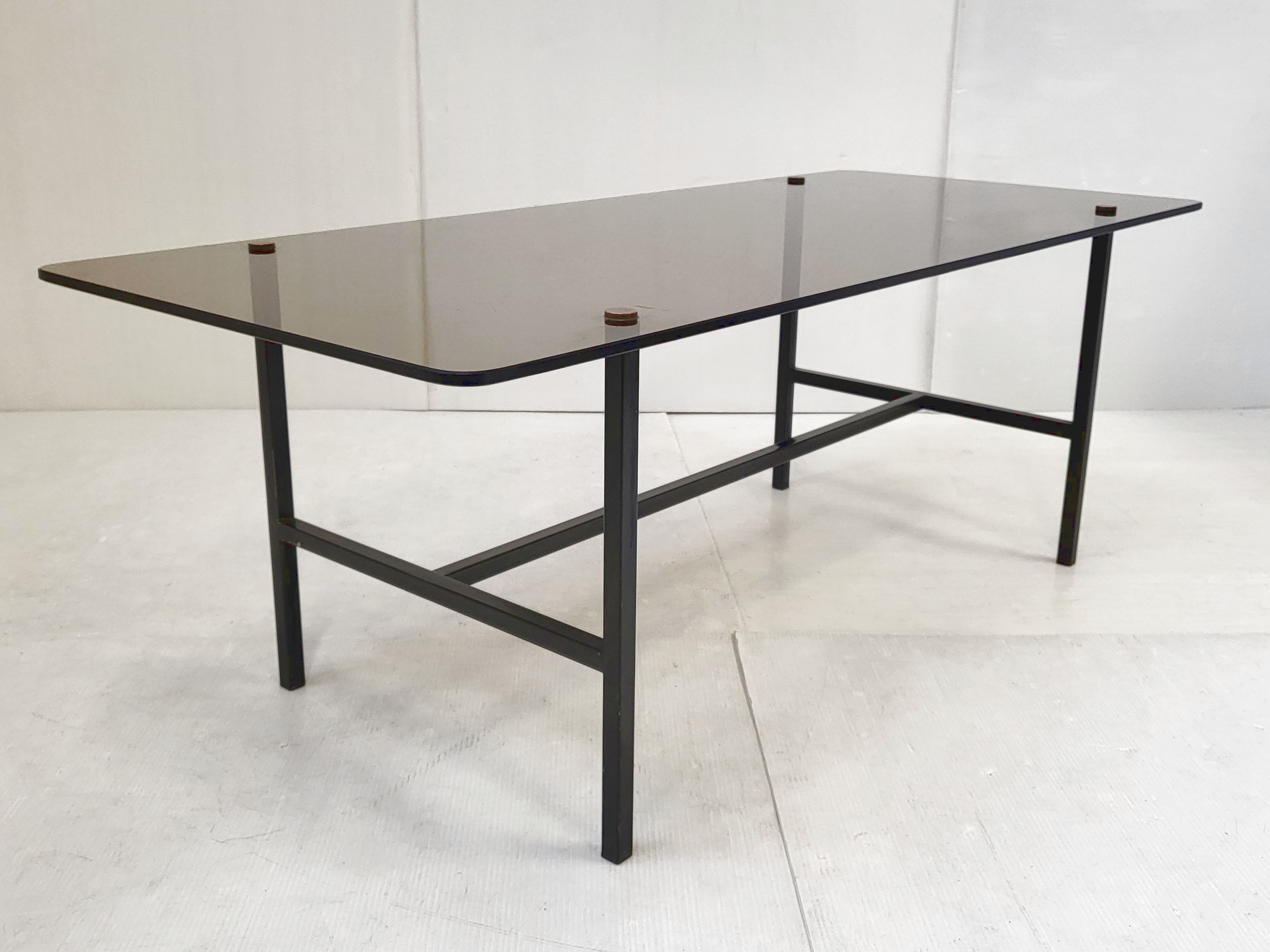 Vintage coffee table 1950