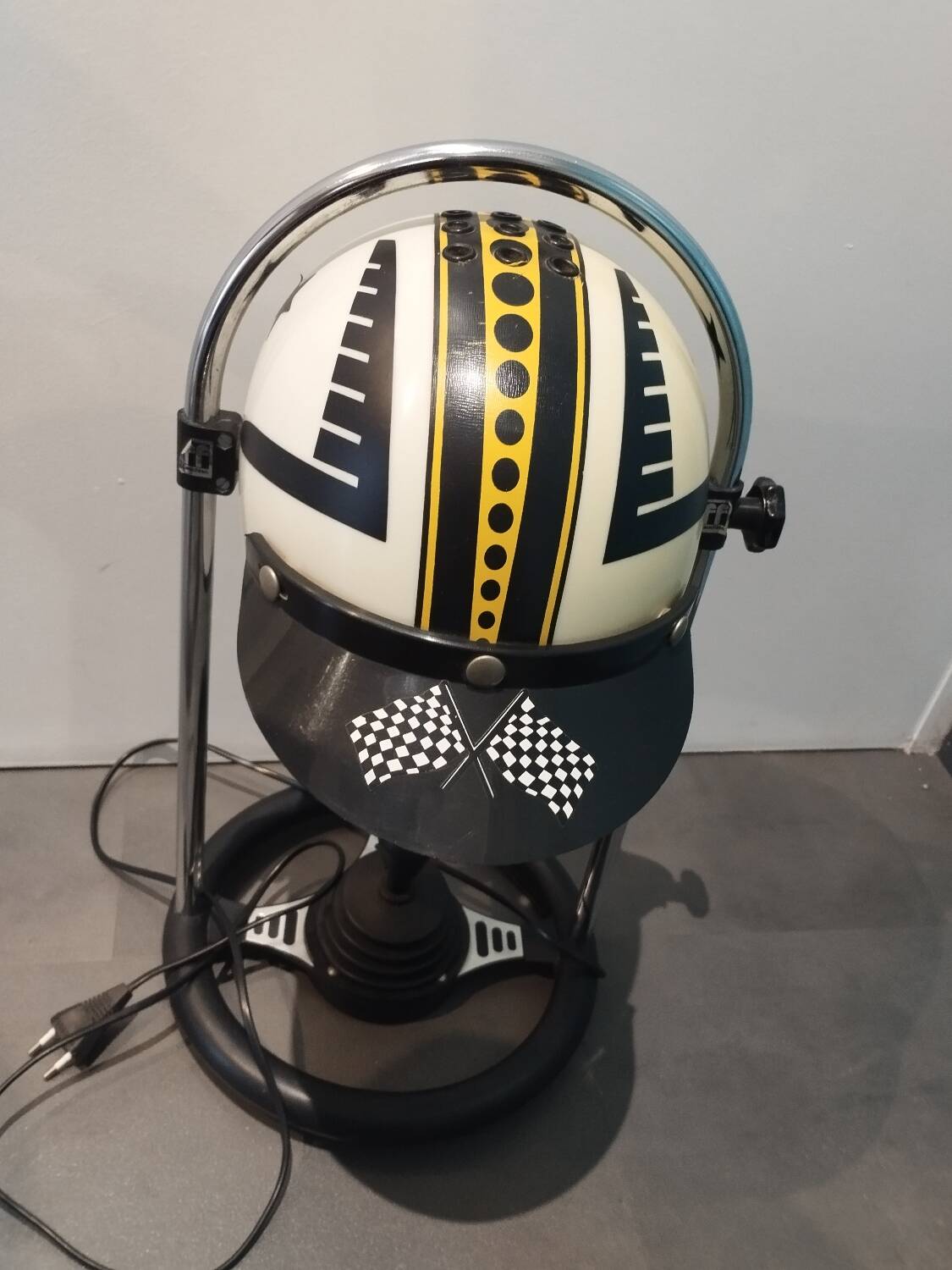 Old automobile design helmet lamp 1980