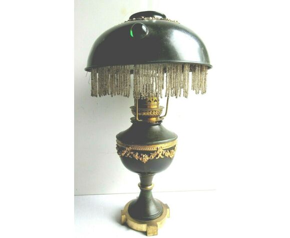 Napoleon III oil lamp, black metal, Bronze Louis XVI garlands, pearl fringe  | Selency