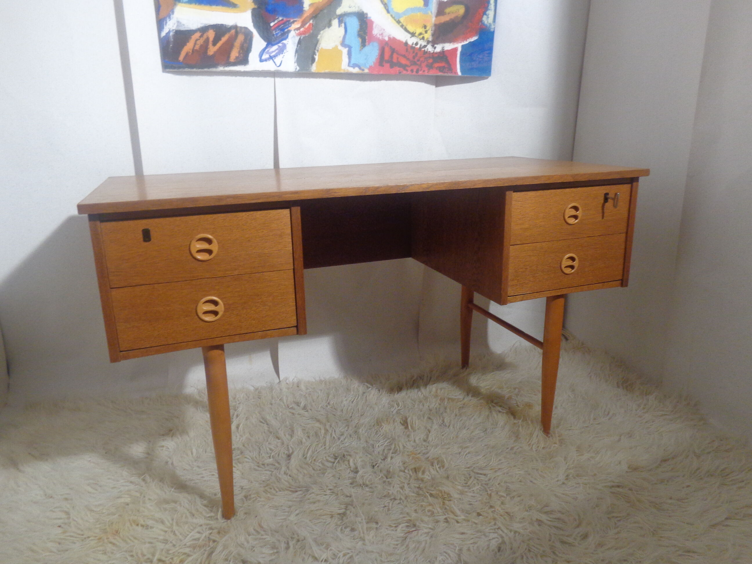Scandinavian desk 60