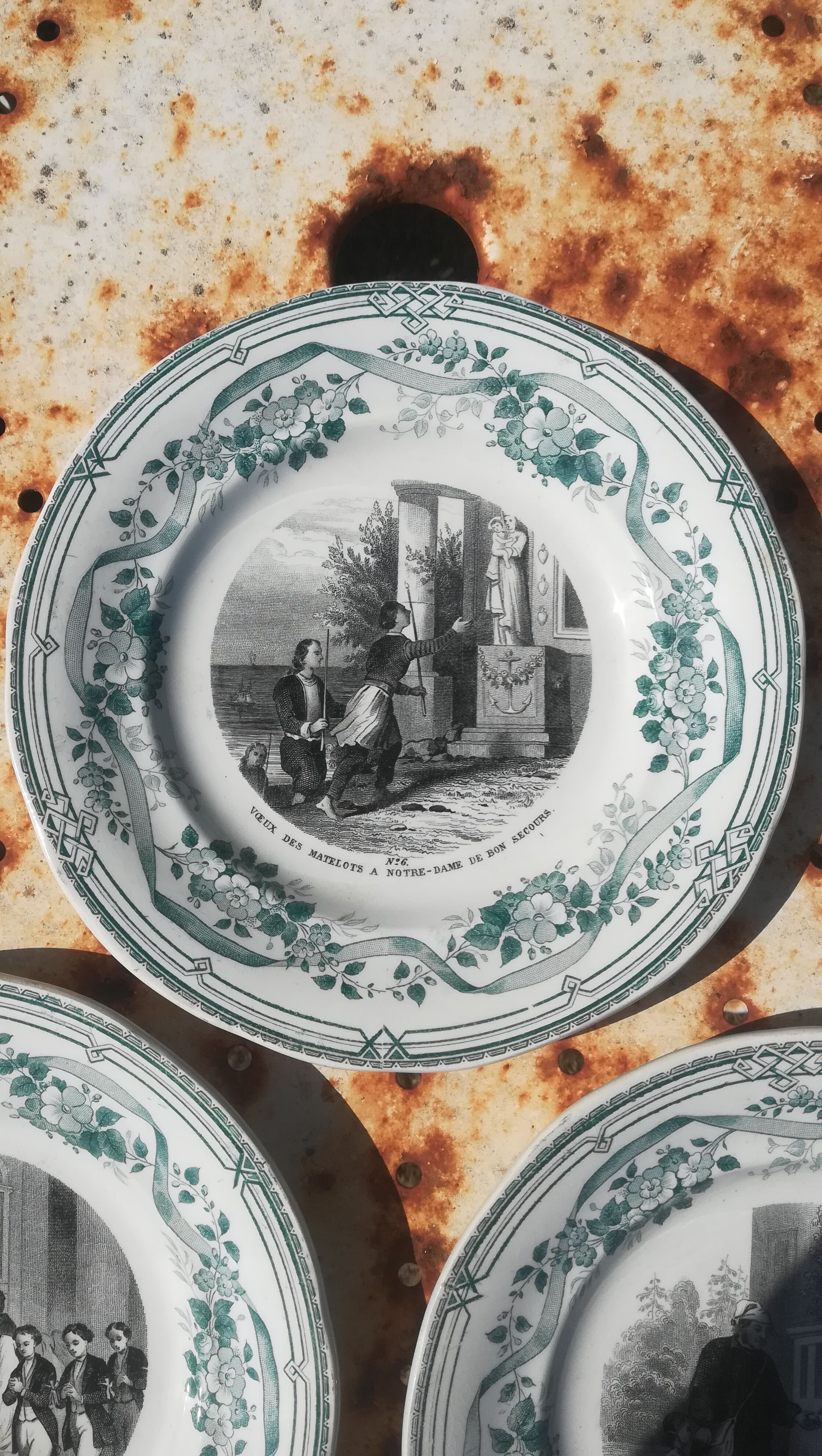 3 plates Creil-Montereau religious theme