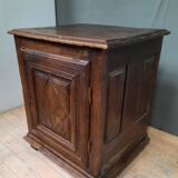 Louis XIII buffet at one door