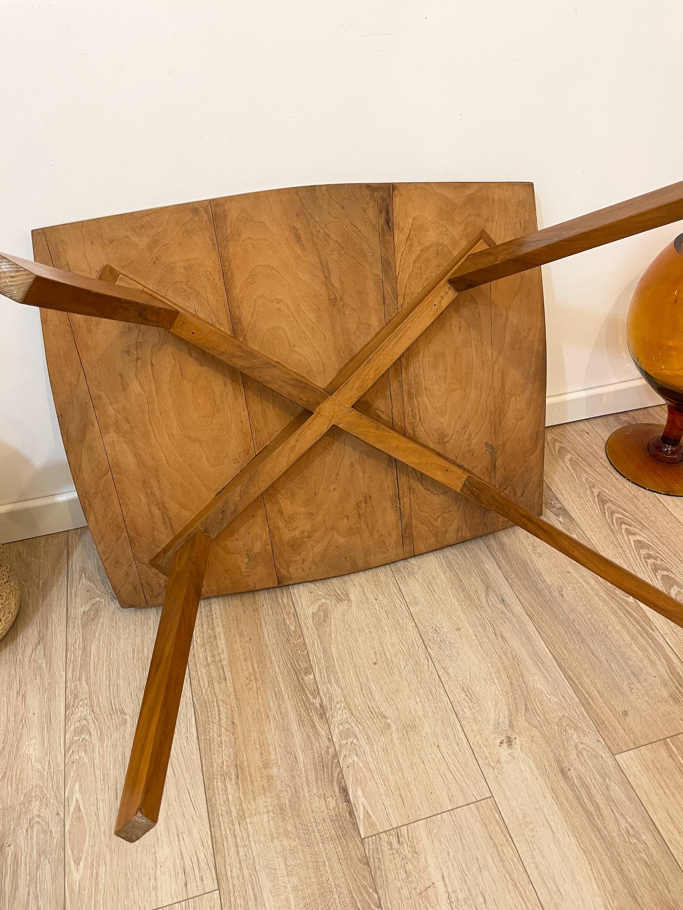 Solid wood coffee table, splayed legs - 1960s