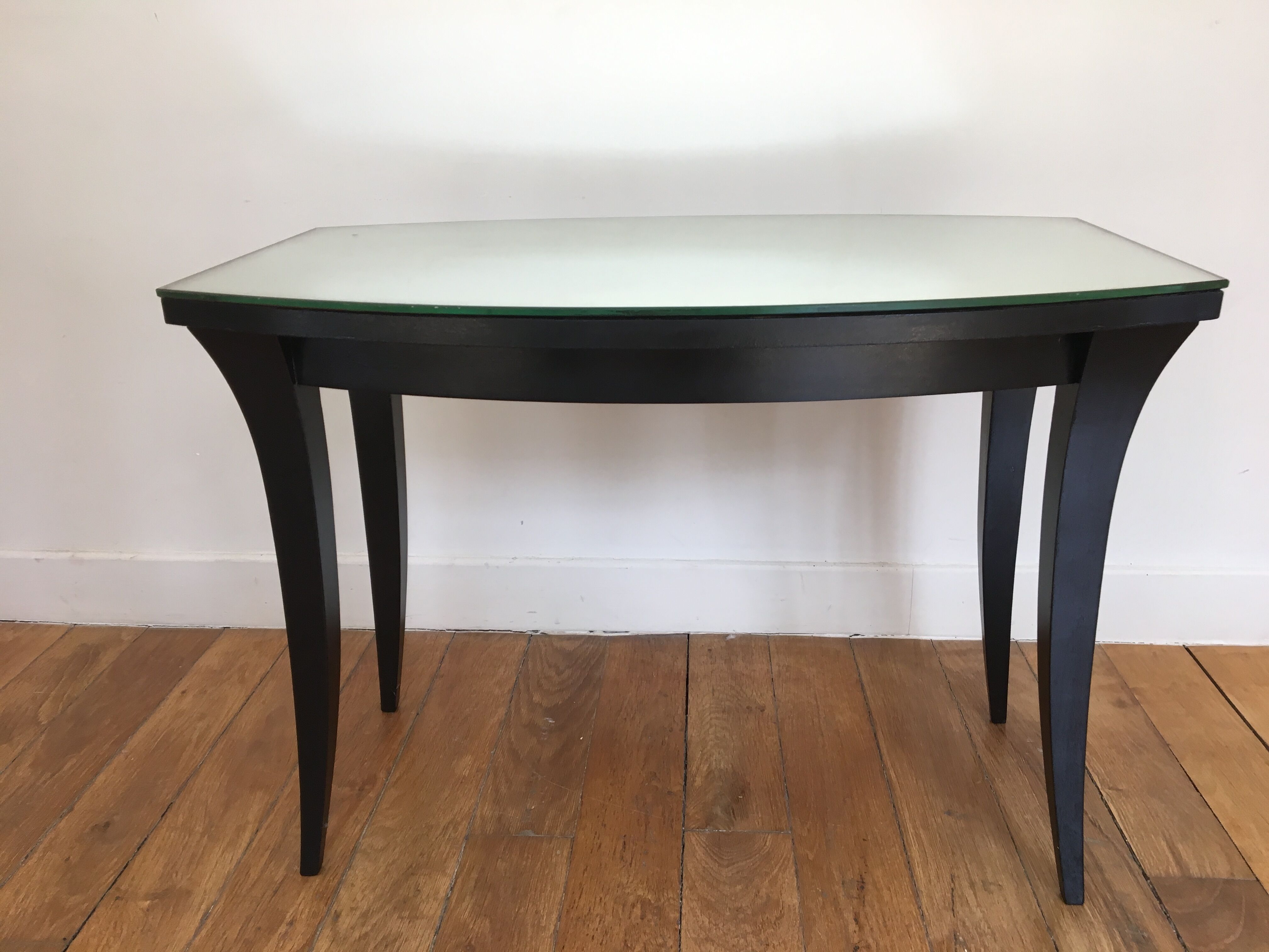 Table low art deco style