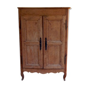 Buffet artisanal en bois