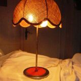 Metal table lamp and jute