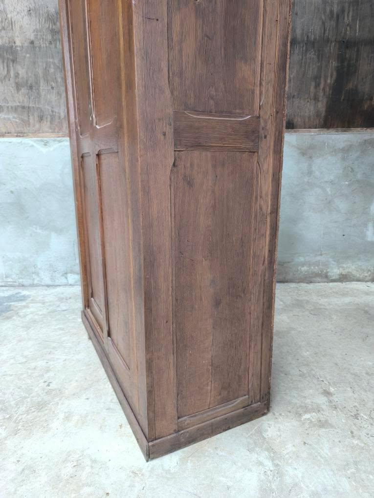 Vintage Parisian wardrobe