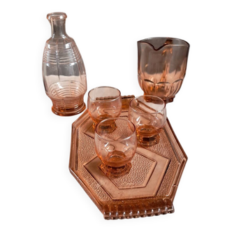 Carafe, glasses and tray in pink glass