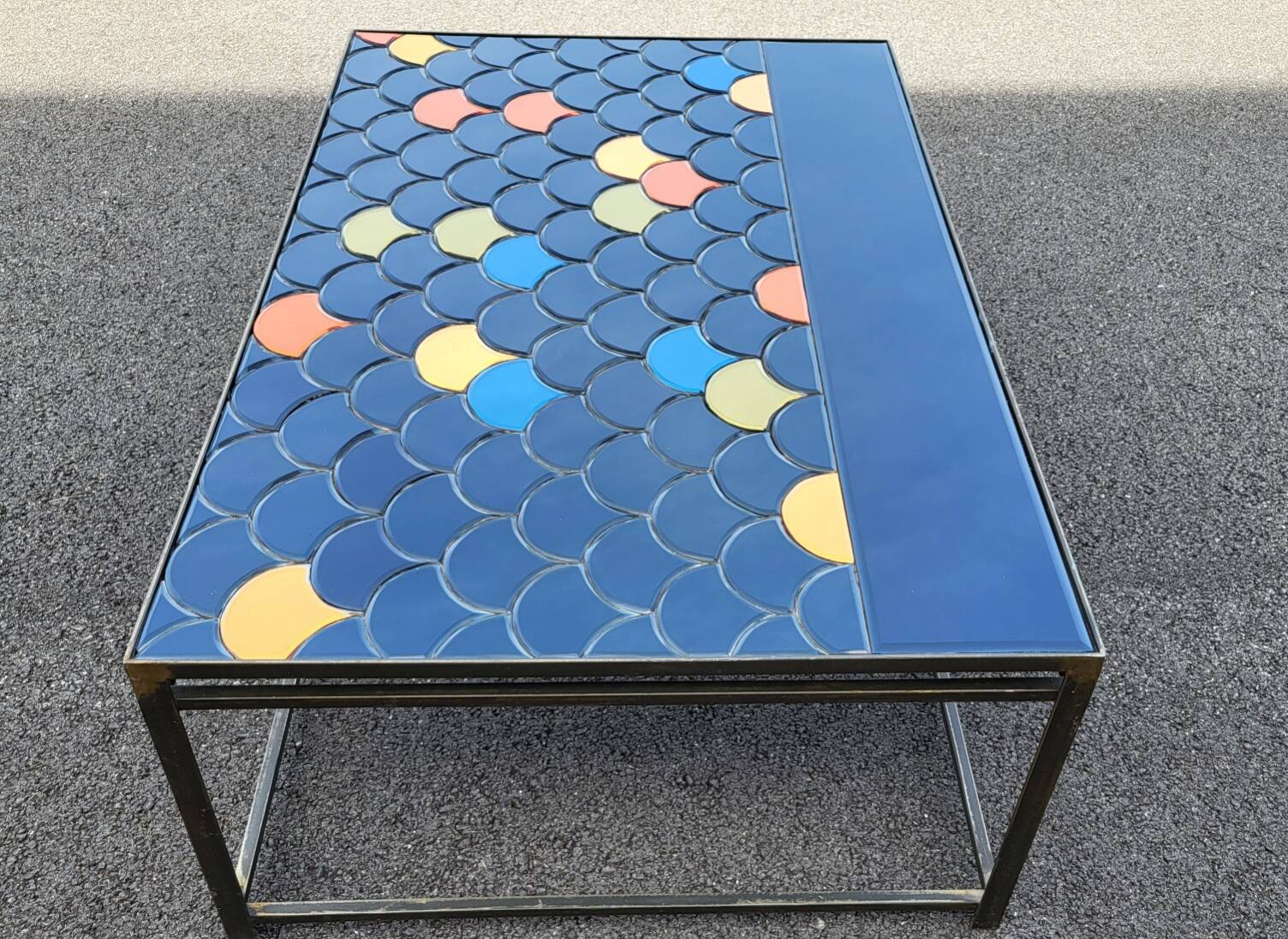 Coffee Table Olivier de Schrijver numbered 3/8 "With marine reflections colours"