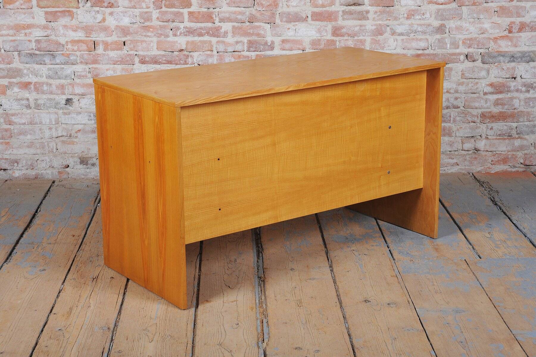 Mid-Century Writing Desk in Oak Veneer, Czech, 1960s