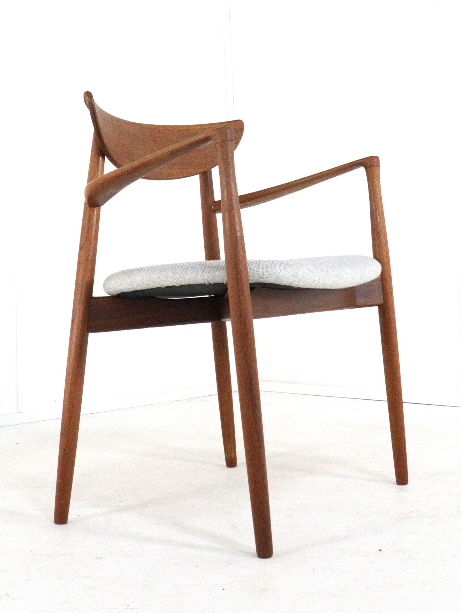 Set of 4+2 Harry Ostergaard for Randers Møbelfabrik chairs - danish design