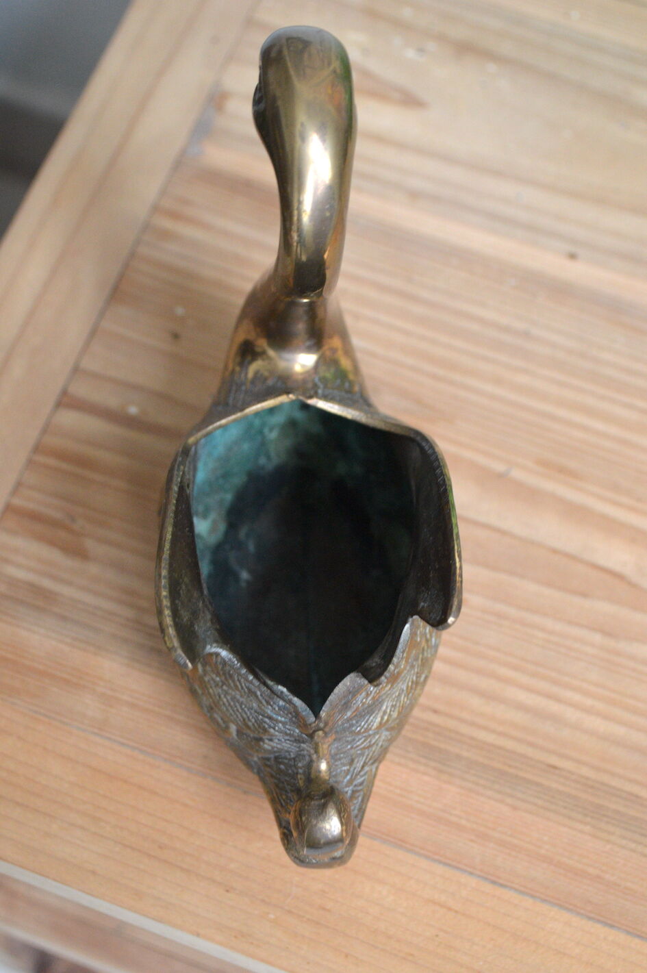 Brass swan pot cover