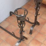 Paire de chenets en fer forgé
