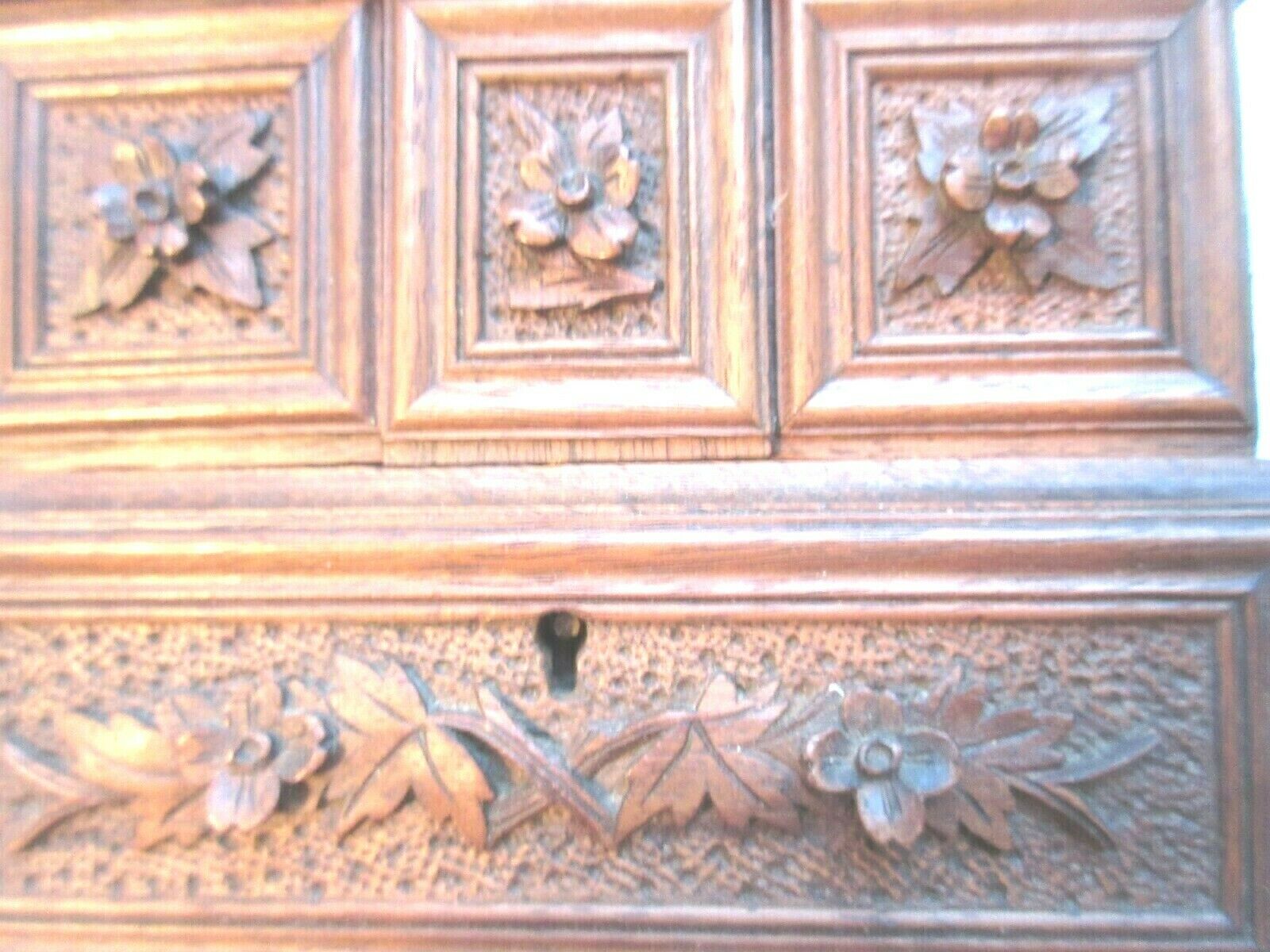 Jewelry box Sculpture Wood Black Forest, 3 compartments, Cabinet Napoléon III